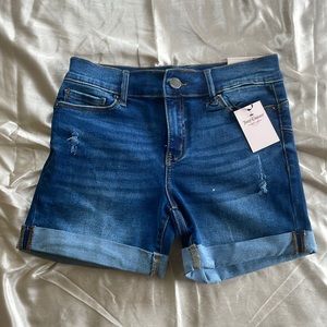 Juicy couture Jean shorts size 2.